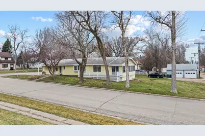 121 W Rowena Street, Ivanhoe, MN 56142 - Photo 3