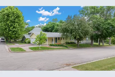121 W Rowena Street, Ivanhoe, MN 56142 - Photo 1