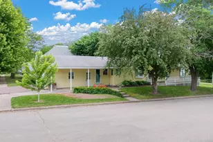 121 W Rowena St, Ivanhoe, MN 56142 - Photo 5