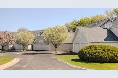 1858 Tiffany Cove Lane SW, Rochester, MN 55902 - Photo 5