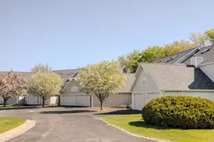 1858 Tiffany Cove Ln SW, Rochester, MN 55902 - Photo 5