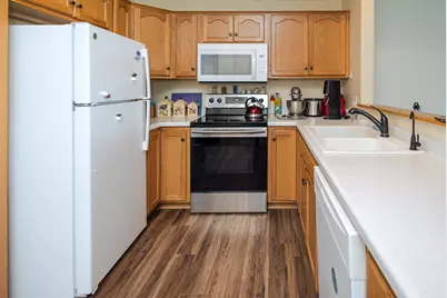 1858 Tiffany Cove Lane SW, Rochester, MN 55902 - Photo 15