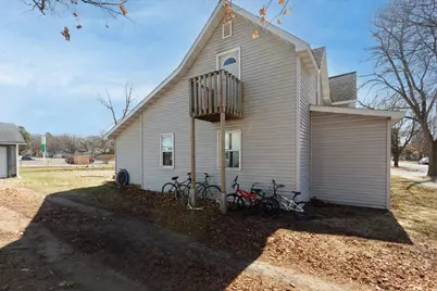 1520 8th Street E, Menomonie, WI 54751 - Photo 3