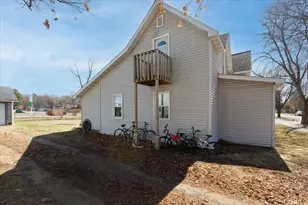 1520 8th St E, Menomonie, WI 54751 - Photo 3