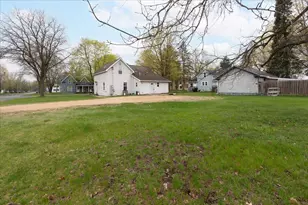 1520 8th St E, Menomonie, WI 54751 - Photo 5