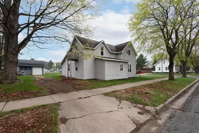 1520 8th Street E, Menomonie, WI 54751 - Photo 7