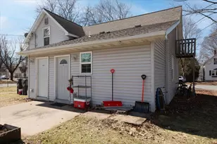 1520 8th St E, Menomonie, WI 54751 - Photo 5