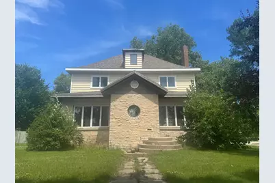 121 E 7th Street, Crookston, MN 56716 - Photo 1