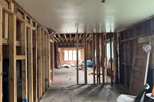 121 E 7th St, Crookston, MN 56716 - Photo 5