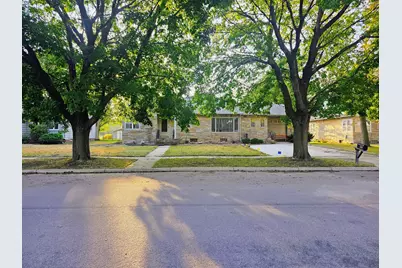 409 N Prairie Street, Sherburn, MN 56171 - Photo 1