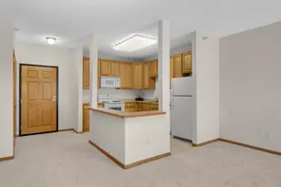 4824 E 53rd St, Minneapolis, MN 55417 - Photo 9