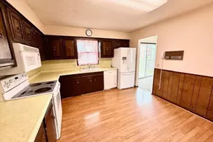 14 1st St NW, Fairfax, MN 55332 - Photo 17