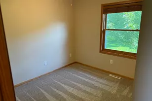 4932 NW 10th Street NW, Rochester, MN 55901 - Photo 17