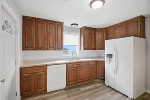 401 3rd Ave SW, Austin, MN 55912 - Photo 3