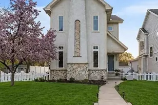 5201 Humboldt Ave N, Minneapolis, MN 55430 - Photo 1