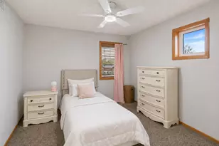 5201 Humboldt Ave N, Minneapolis, MN 55430 - Photo 21