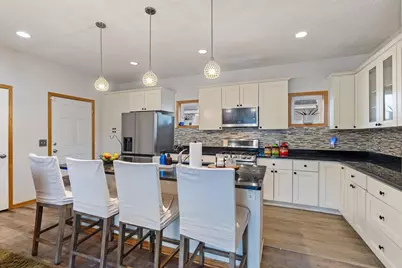 5201 Humboldt Avenue N, Minneapolis, MN 55430 - Photo 15