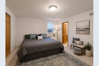 5201 Humboldt Avenue N, Minneapolis, MN 55430 - Photo 29