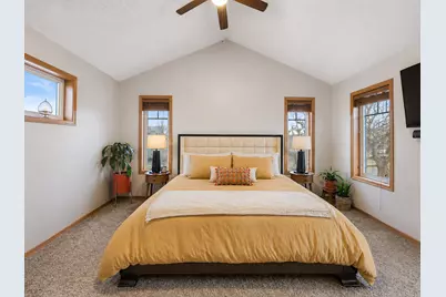 5201 Humboldt Avenue N, Minneapolis, MN 55430 - Photo 23