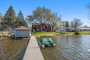 5611 Indiana Ave N, Brooklyn Center, MN 55429 - Photo 43