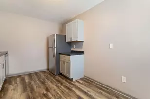 792 Duluth St, Saint Paul, MN 55106 - Photo 3