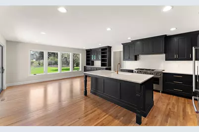 1790 Quail Avenue N, Golden Valley, MN 55422 - Photo 9