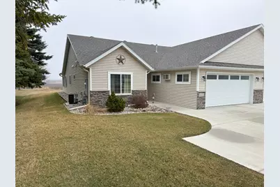 1821 S Cascade Street, Fergus Falls, MN 56537 - Photo 33