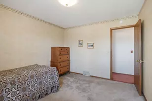 9512 Toledo Ave S, Bloomington, MN 55437 - Photo 19