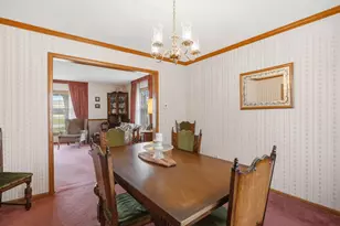 9512 Toledo Ave S, Bloomington, MN 55437 - Photo 5