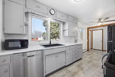 305 4th Street NE, Dilworth, MN 56529 - Photo 9