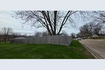 608 S 1st Avenue E, Lake Mills, IA 50450 - Photo 7