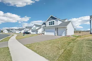 2439 Greenbriar Ln, Buffalo, MN 55313 - Photo 5