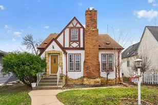 4537 Columbus Ave, Minneapolis, MN 55407 - Photo 1