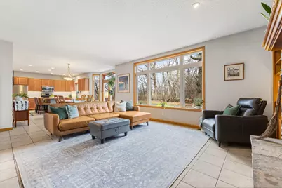 308 S Glover Road, River Falls, WI 54022 - Photo 11