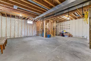 308 S Glover Rd, River Falls, WI 54022 - Photo 39