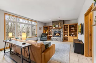 308 S Glover Rd, River Falls, WI 54022 - Photo 9