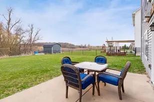 956 Farmers Rdg Trl, Belle Plaine, MN 56011 - Photo 29
