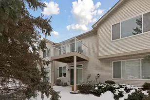 2216 Water Lilly Ln, Eagan, MN 55122 - Photo 19