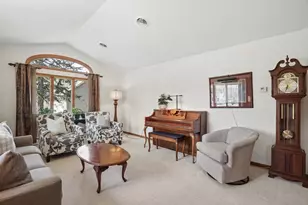 5770 Main Street W, Maple Plain, MN 55359 - Photo 9