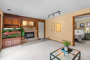 100 Puma Ln, Mahtomedi, MN 55115 - Photo 11