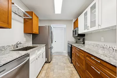 130 Demont Avenue E #142, Little Canada, MN 55117 - Photo 3