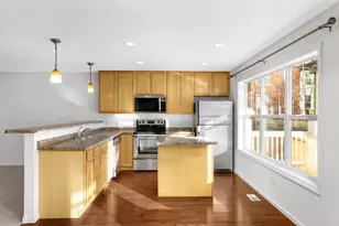 1669 Arona St, Falcon Heights, MN 55108 - Photo 5