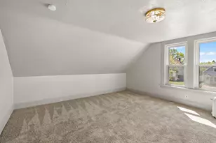 47 Lawson Ave W, Saint Paul, MN 55117 - Photo 9