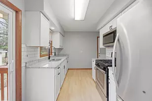 7767 Eastwood Rd, Mounds View, MN 55112 - Photo 9