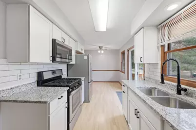 7767 Eastwood Road, Mounds View, MN 55112 - Photo 11