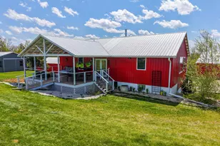 40698 Chestnut Rd, Lanesboro, MN 55949 - Photo 5