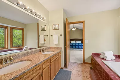 675 Bridle Ridge Circle, Eagan, MN 55123 - Photo 19
