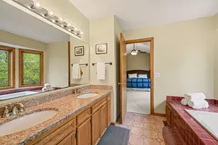 675 Bridle Ridge Cir, Eagan, MN 55123 - Photo 19