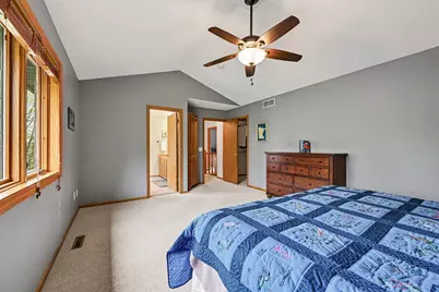 675 Bridle Ridge Circle, Eagan, MN 55123 - Photo 17