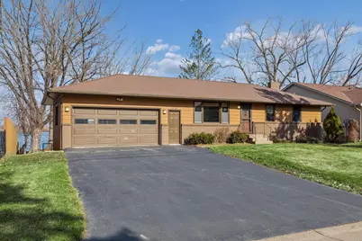 1545 Peltier Lake Drive, Centerville, MN 55038 - Photo 3